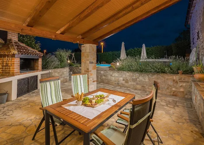 Nonni-romantic Stone House Višnjan