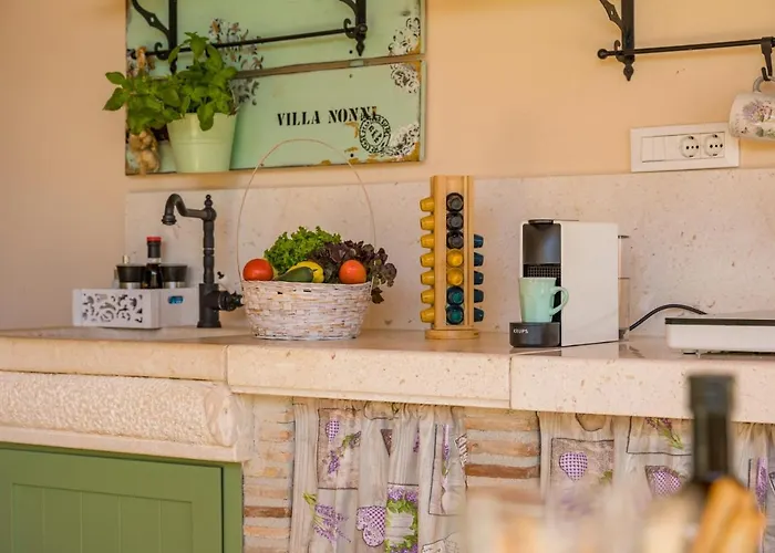 Nonni-romantic Stone House Σπίτι διακοπών