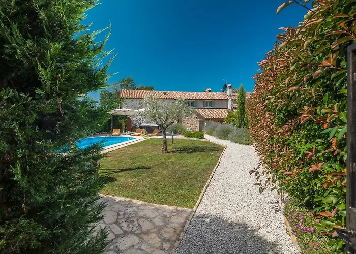 Nonni-romantic Stone House Σπίτι διακοπών *