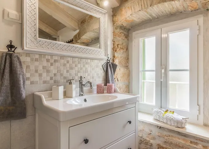 Nonni-romantic Stone House 펜션