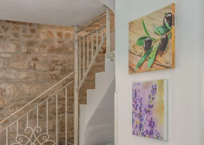 Nonni-romantic Stone House